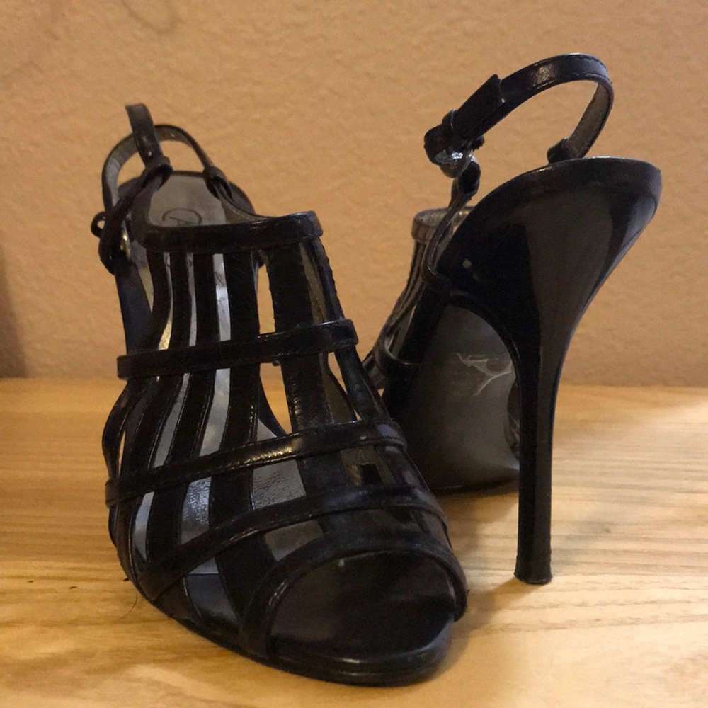 3 1/2” Cage Style Carlos Santana Heels